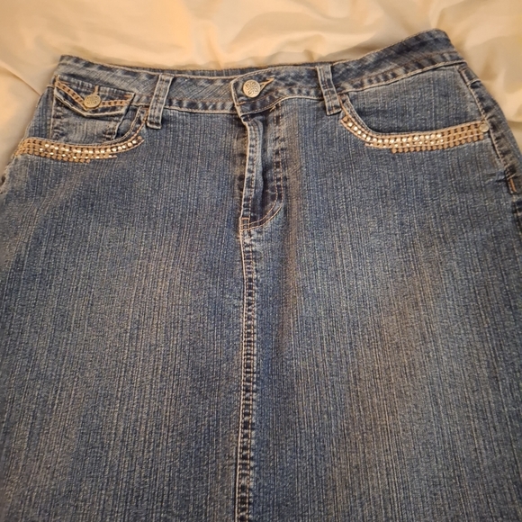 V.S.H. Jeans Women's Denim Blue Embroidered Knee-Length Pencil Skirt - Picture 9 of 9